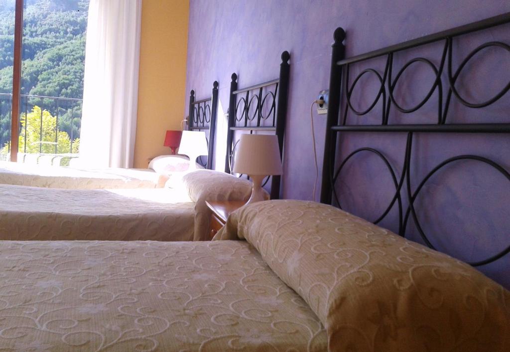 Hotel Restaurante Vinas Viejas Fuentes de Ayódar Zimmer foto